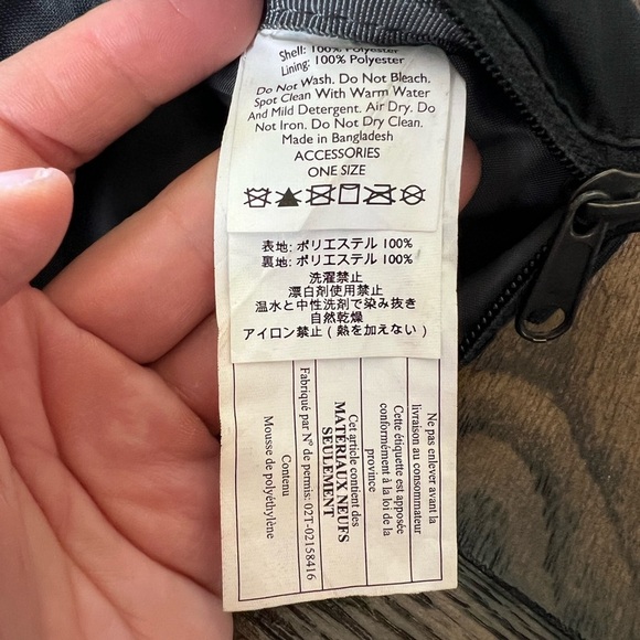 Eddie Bauer Women’s Bag Purse Crossbody Black Travel Beach Small, - Picture 13 of 16